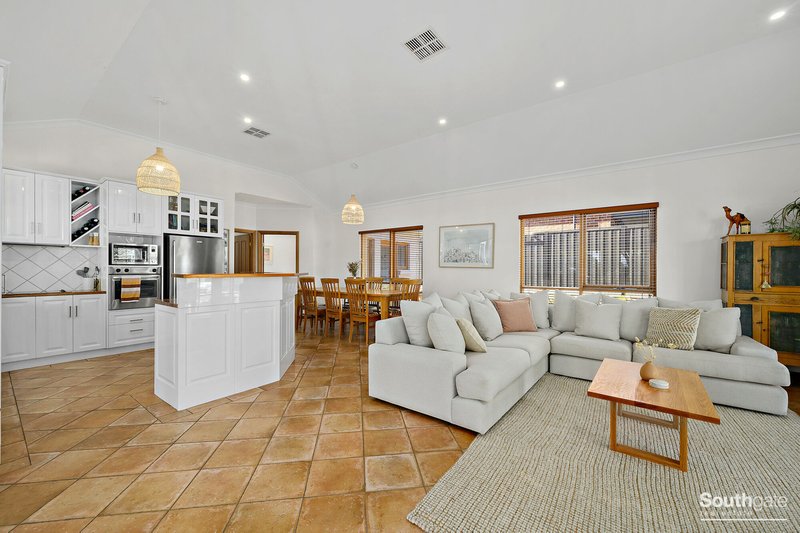 Photo - 19 Chapman Avenue, Mclaren Vale SA 5171 - Image 5