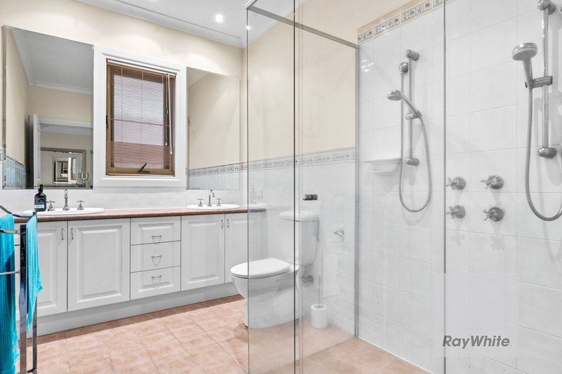 Photo - 19 Chappell Drive, Watsonia North VIC 3087 - Image 12