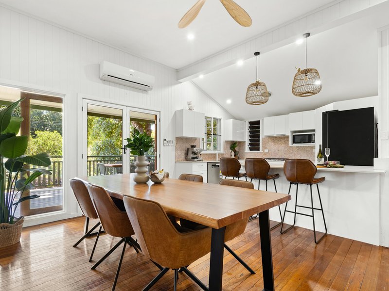 Photo - 19 Charlekata Close, Freshwater QLD 4870 - Image 9
