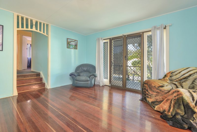 Photo - 19 Charles Street, West Gladstone QLD 4680 - Image 5