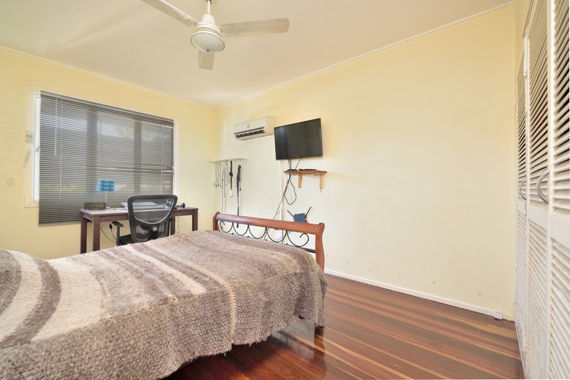 Photo - 19 Charles Street, West Gladstone QLD 4680 - Image 9