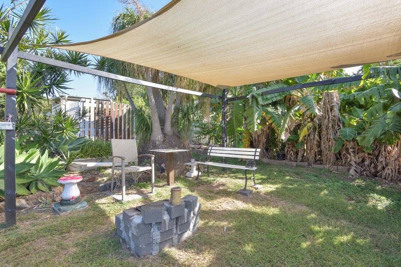 Photo - 19 Charles Street, West Gladstone QLD 4680 - Image 13