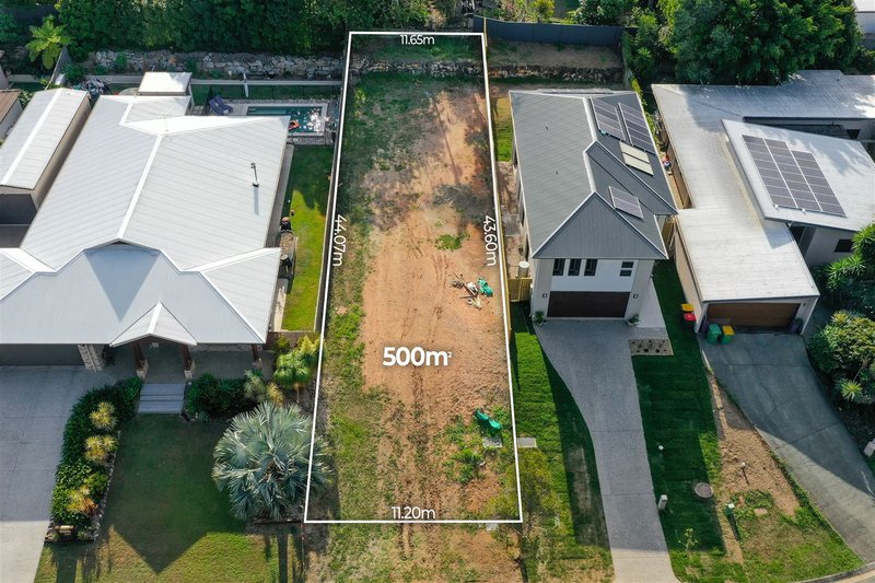 19 Chesterfield Drive, Murrumba Downs QLD 4503