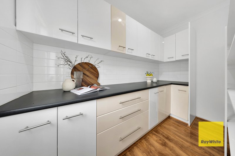 Photo - 19 Chicory Street, Mernda VIC 3754 - Image 4