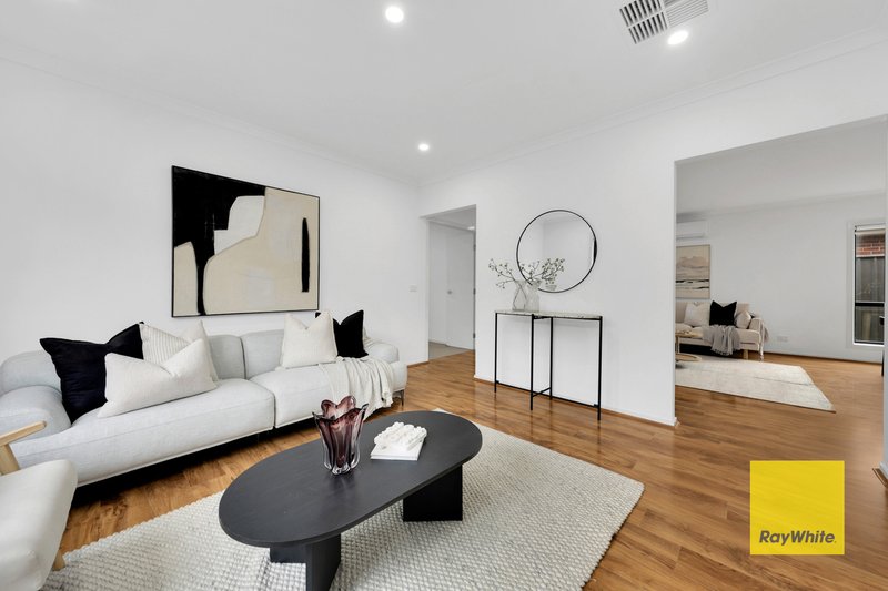 Photo - 19 Chicory Street, Mernda VIC 3754 - Image 6