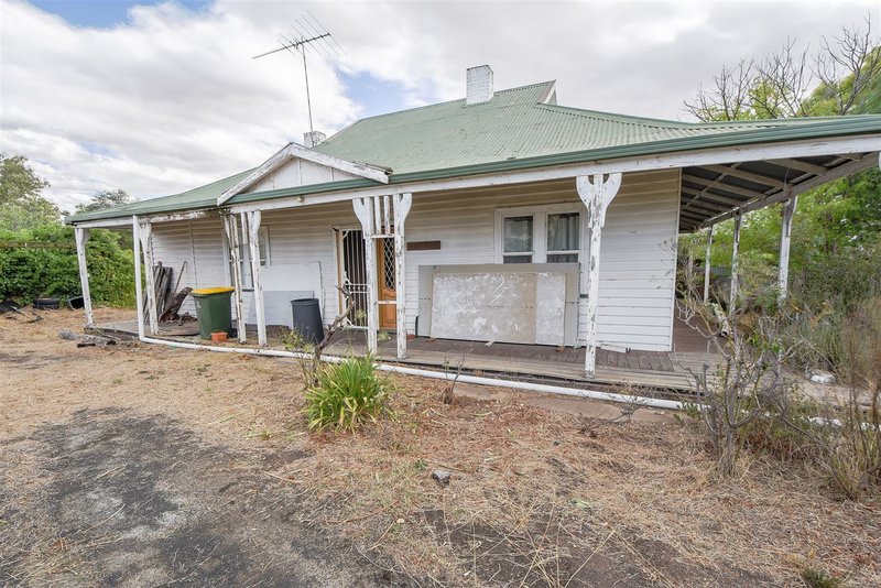 19 Church Street, Goroke VIC 3412