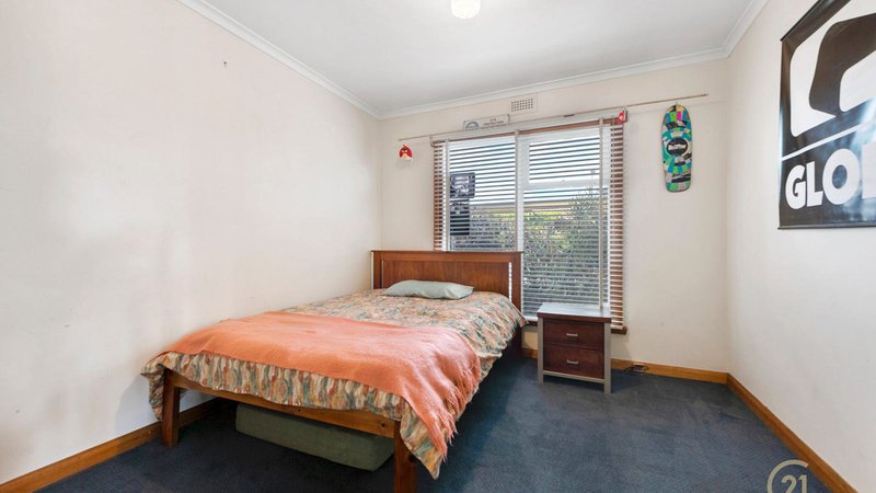 Photo - 19 Churchill Avenue, Devonport TAS 7310 - Image 8