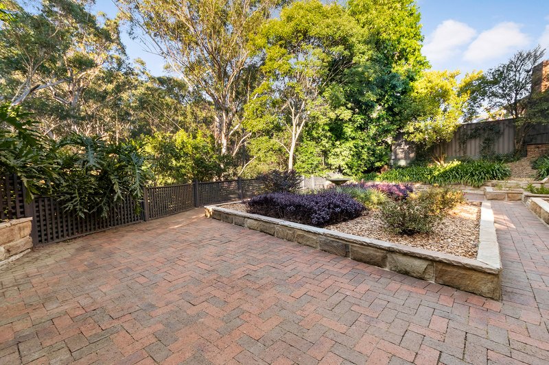 Photo - 19 Citadel Crescent, Castle Hill NSW 2154 - Image 14