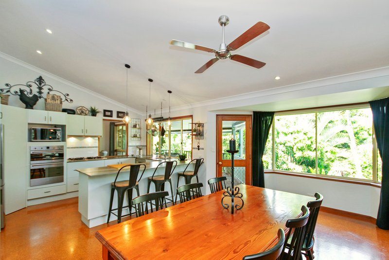 Photo - 19 Clearview Drive, Glass House Mountains QLD 4518 - Image 4