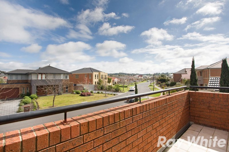 Photo - 19 Clearwater Drive, Pakenham VIC 3810 - Image 9