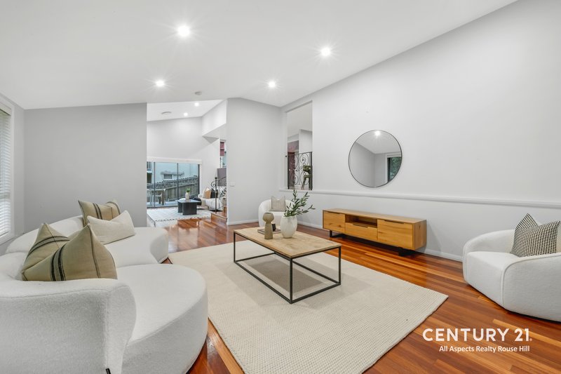 Photo - 19 Cleveland Close, Rouse Hill NSW 2155 - Image 2