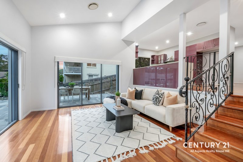 Photo - 19 Cleveland Close, Rouse Hill NSW 2155 - Image 6