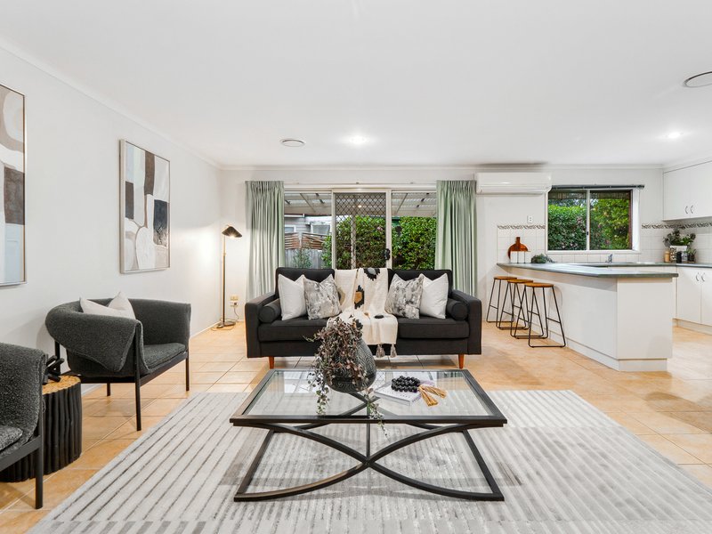 Photo - 19 Clifton Grove, Carrum Downs VIC 3201 - Image 1
