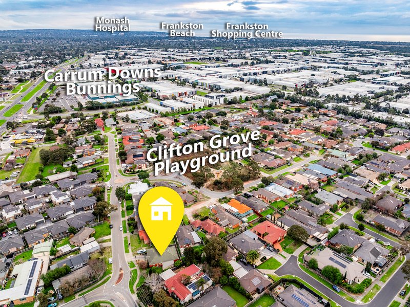 Photo - 19 Clifton Grove, Carrum Downs VIC 3201 - Image 3
