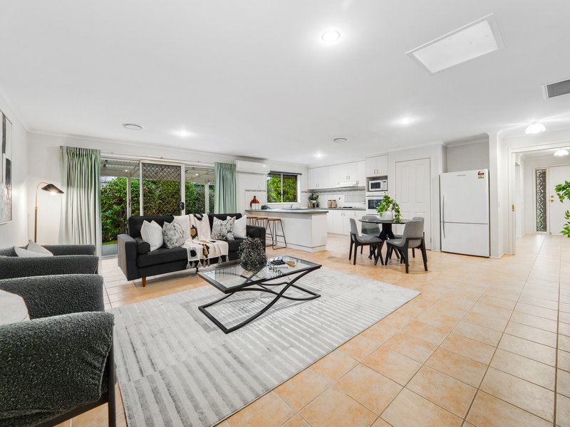 Photo - 19 Clifton Grove, Carrum Downs VIC 3201 - Image 12