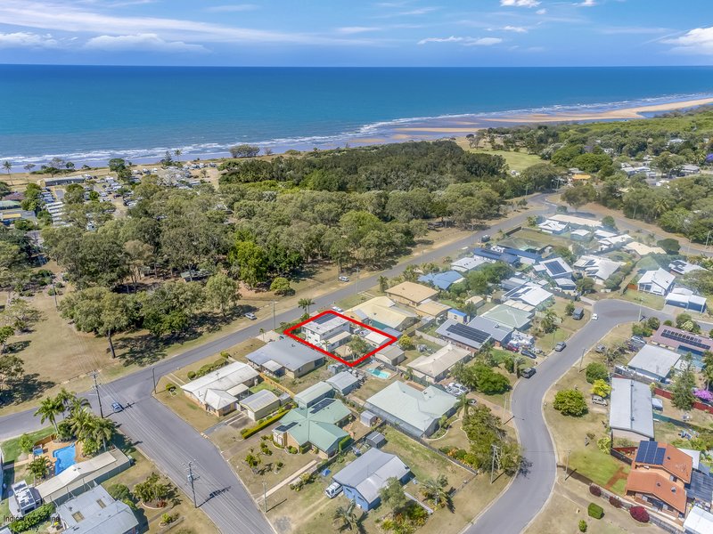 19 Club Avenue, Moore Park Beach QLD 4670