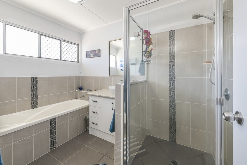 Photo - 19 Club Avenue, , Moore Park Beach QLD 4670 - Image 17