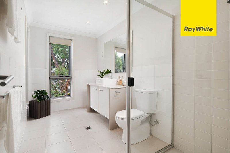 Photo - 19 Cobden Parkes Cres , Lidcombe NSW 2141 - Image 8