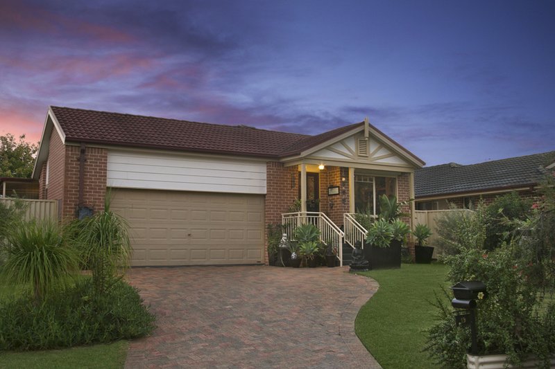 19 Collins Grove, Mount Annan NSW 2567