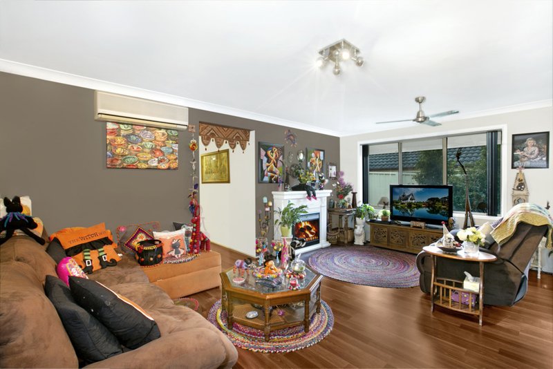 Photo - 19 Collins Grove, Mount Annan NSW 2567 - Image 5