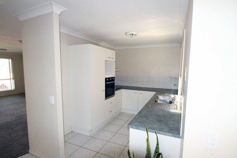 Photo - 19 Colorado Circuit, Parkwood QLD 4214 - Image 12