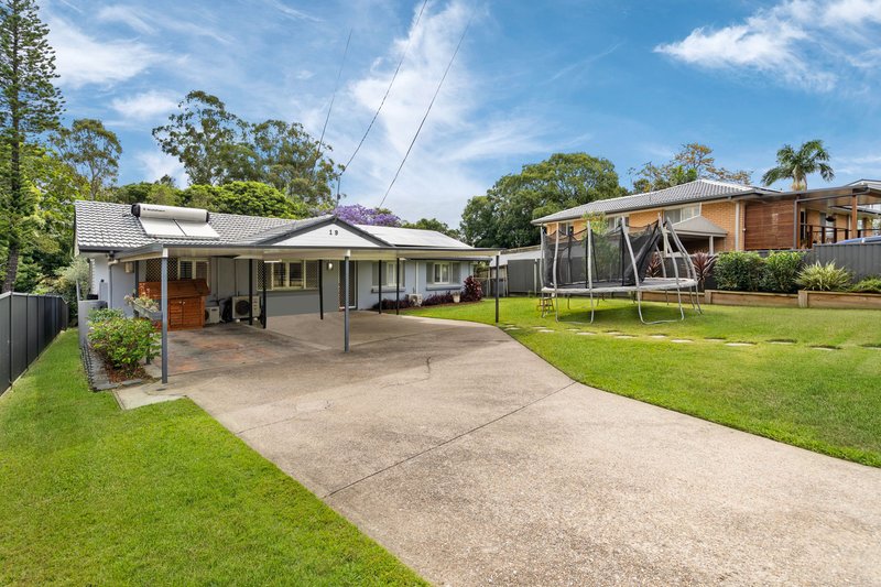 Photo - 19 Conifer Street, Daisy Hill QLD 4127 - Image 4