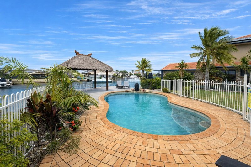 Photo - 19 Constellation Court, Newport QLD 4020 - Image 5