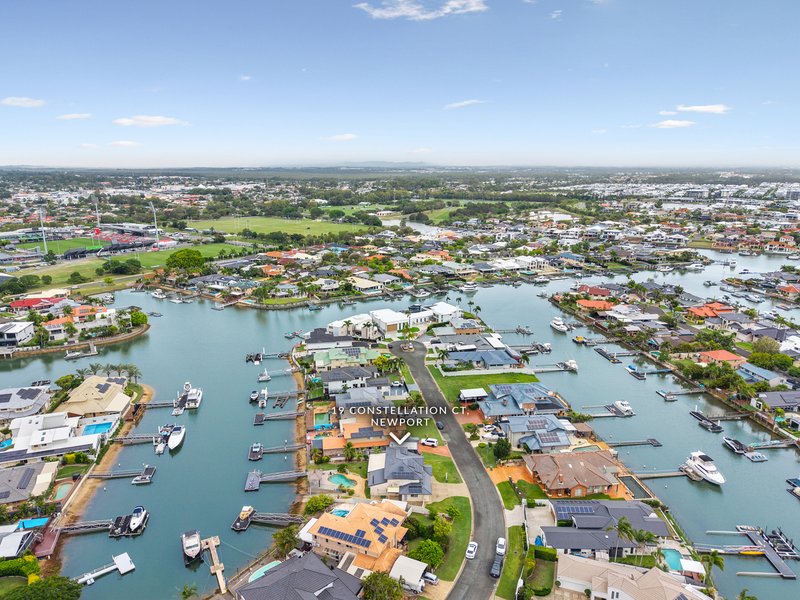 Photo - 19 Constellation Court, Newport QLD 4020 - Image 29