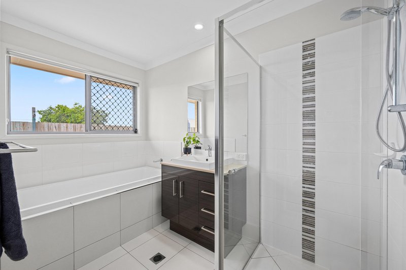 Photo - 19 Cooloola Circuit, Warner QLD 4500 - Image 19