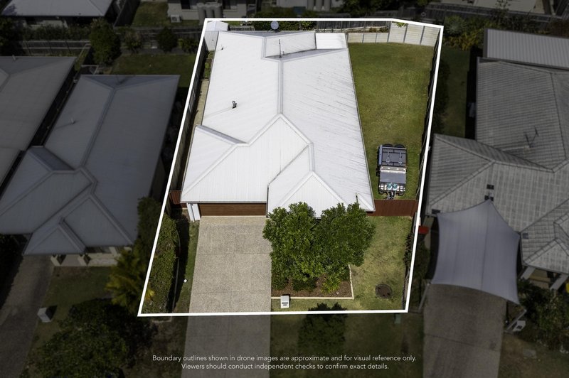 Photo - 19 Cooloola Circuit, Warner QLD 4500 - Image 22