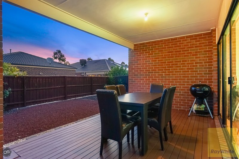 Photo - 19 Copeton Avenue, Tarneit VIC 3029 - Image 18