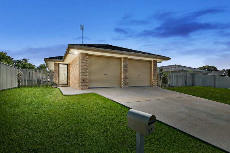 19 Cordia Street, Currimundi QLD 4551