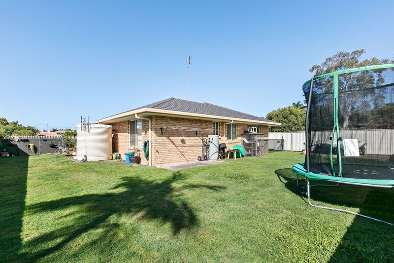 Photo - 19 Cordia Street, Currimundi QLD 4551 - Image 11