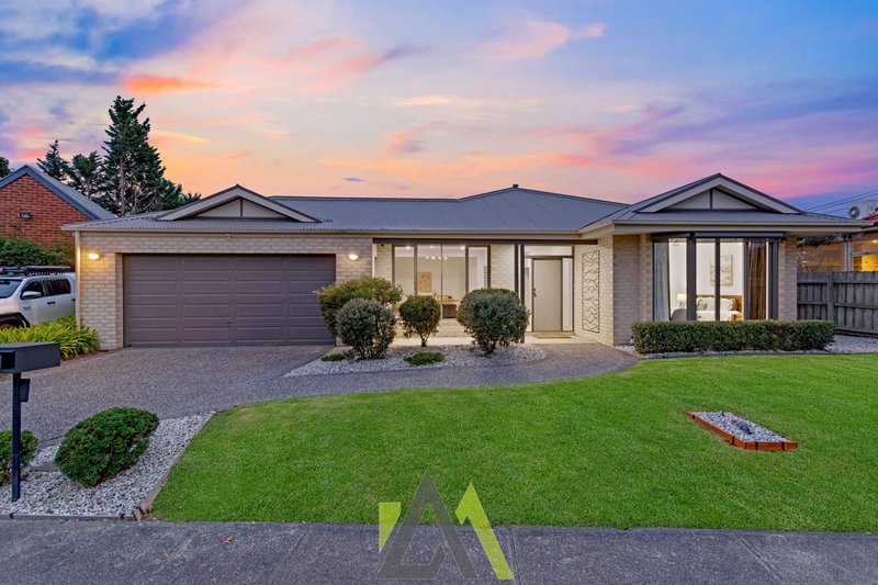 19 Correa Grove, Frankston South VIC 3199