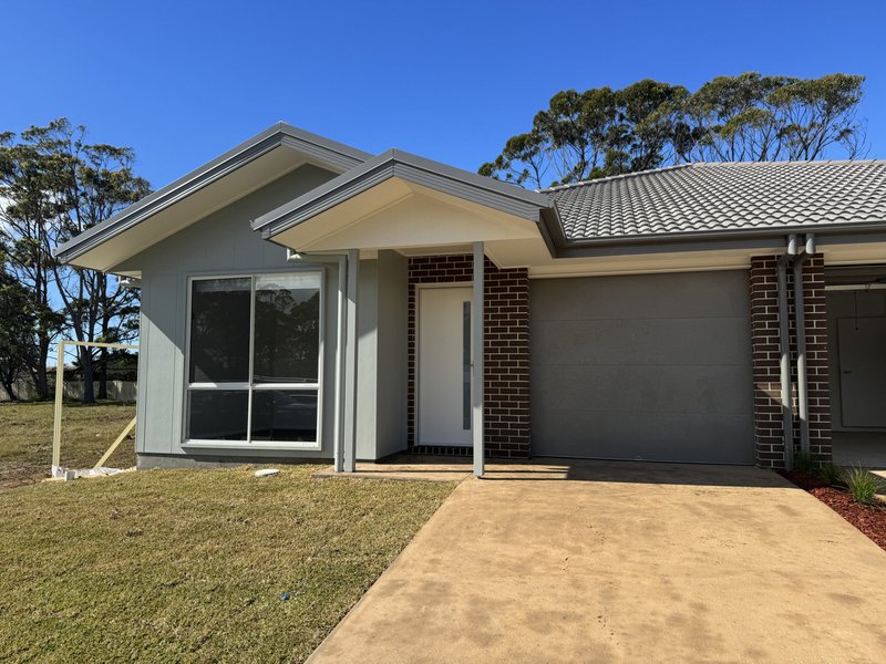 Photo - 1/9 Crestview Avenue, Old Bar NSW 2430 - Image 1