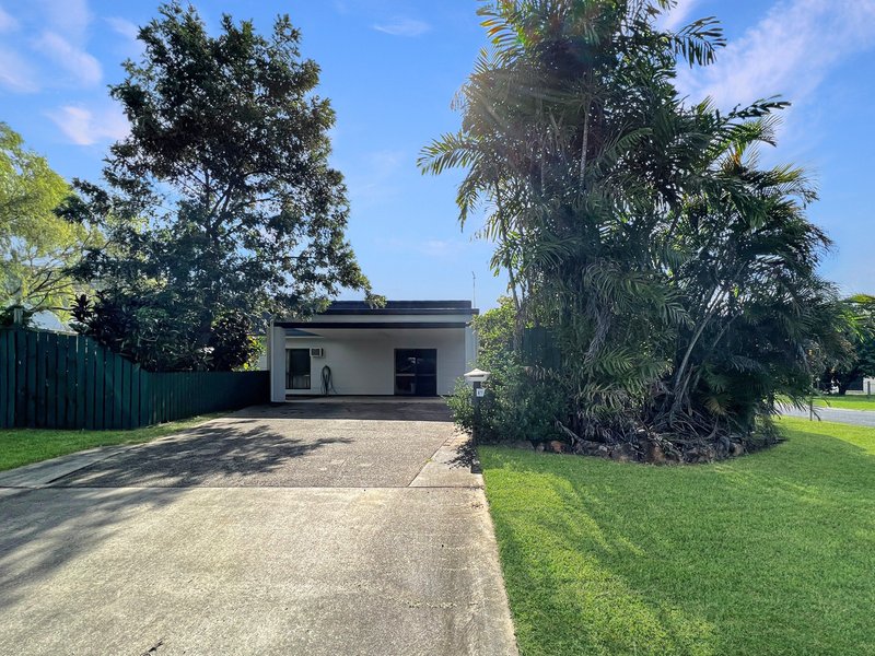 19 Cumberland Avenue, Smithfield QLD 4878