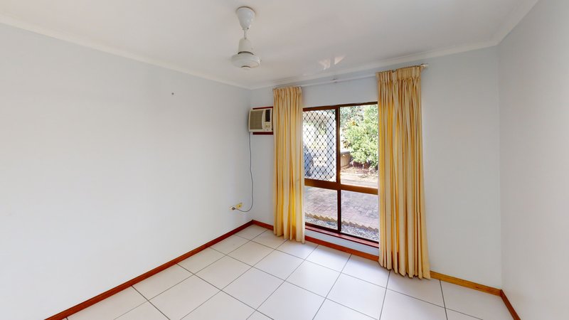 Photo - 19 Cumberland Avenue, Smithfield QLD 4878 - Image 5