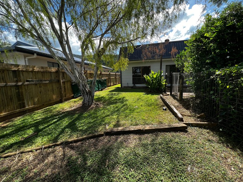 Photo - 19 Cumberland Avenue, Smithfield QLD 4878 - Image 10