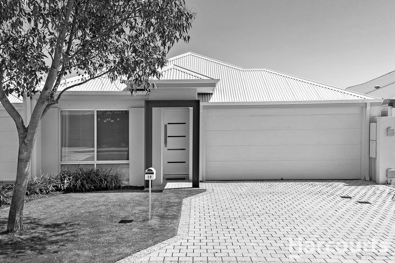 19 Currawong Way, Erskine WA 6210