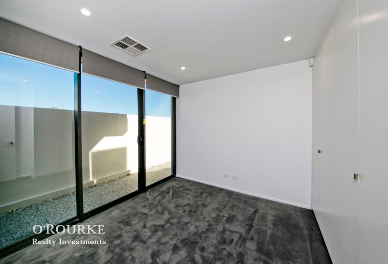 Photo - 19 d Nautilus Crescent, Scarborough WA 6019 - Image 11