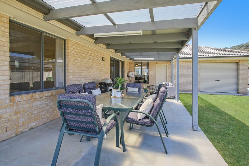 Photo - 19 Darga Place, Springdale Heights NSW 2641 - Image 13