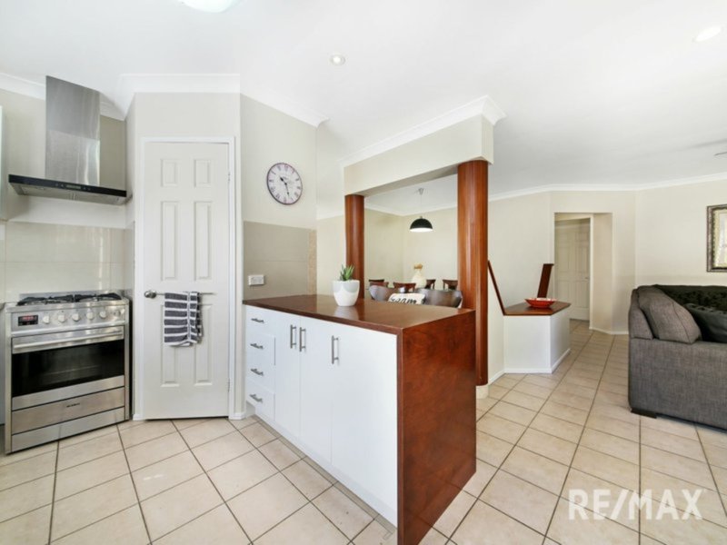 Photo - 19 Dartmouth Court, Varsity Lakes QLD 4227 - Image 3