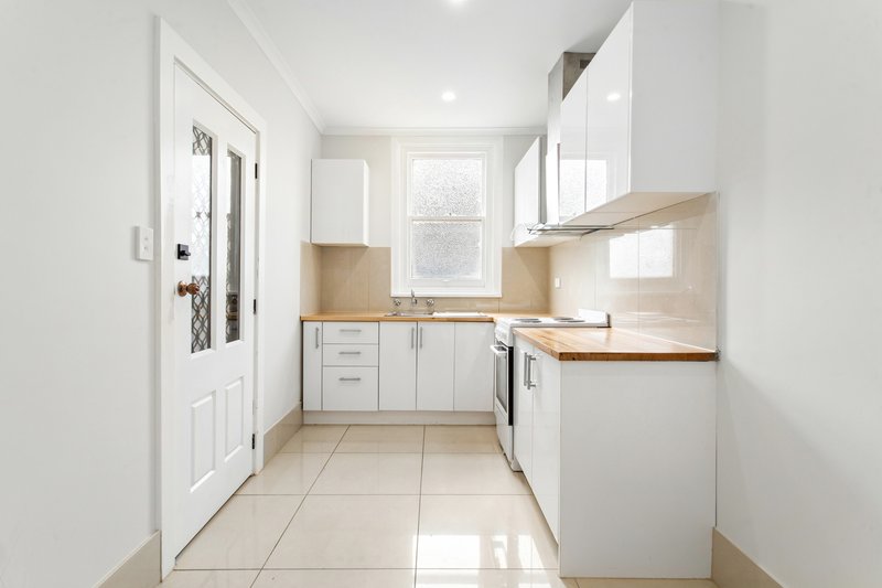Photo - 19 Darton Street, Birkenhead SA 5015 - Image 2