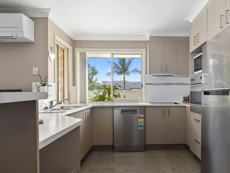 Photo - 19 Daryl Drive, Varsity Lakes QLD 4227 - Image 3