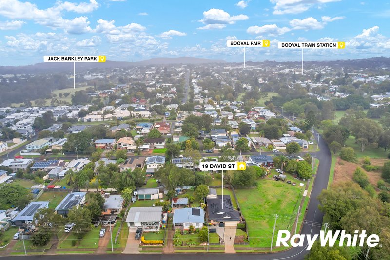 Photo - 19 David Street, North Booval QLD 4304 - Image 19