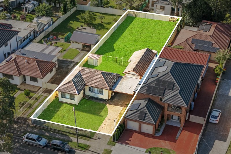 Photo - 19 Davis Road, Marayong NSW 2148 - Image 1