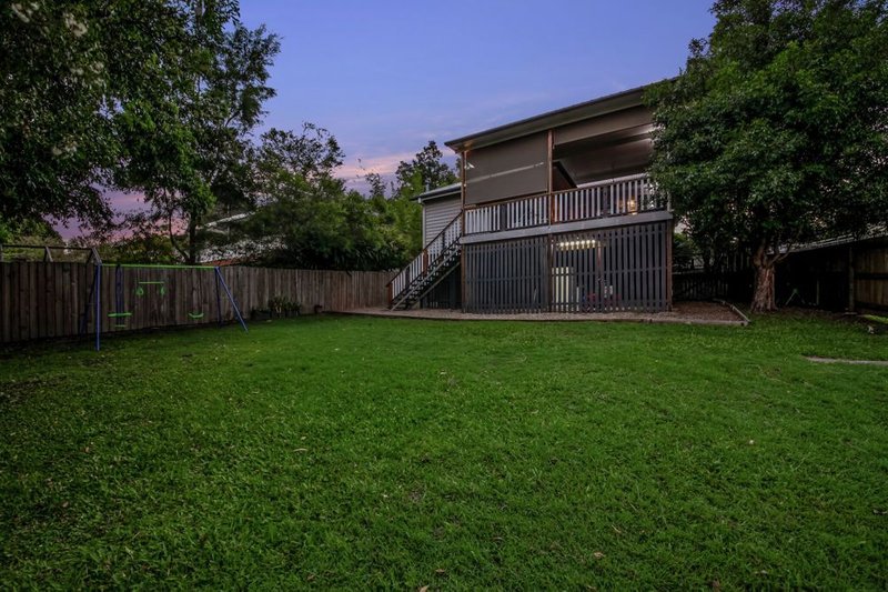 Photo - 19 Dawson Parade, Keperra QLD 4054 - Image 2