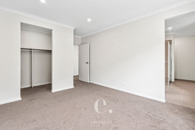 Photo - 19 Delmare Drive, Leopold VIC 3224 - Image 7