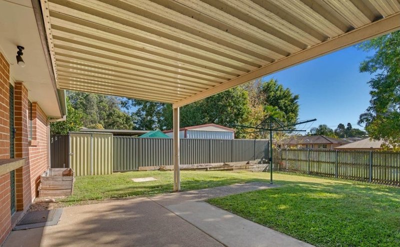 Photo - 19 Devereaux Road, Boronia Heights QLD 4124 - Image 9