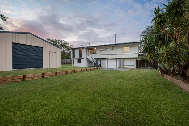 Photo - 19 Dibbil Street, Chermside West QLD 4032 - Image 11